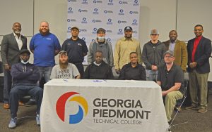 New apprentices and GPTC officials